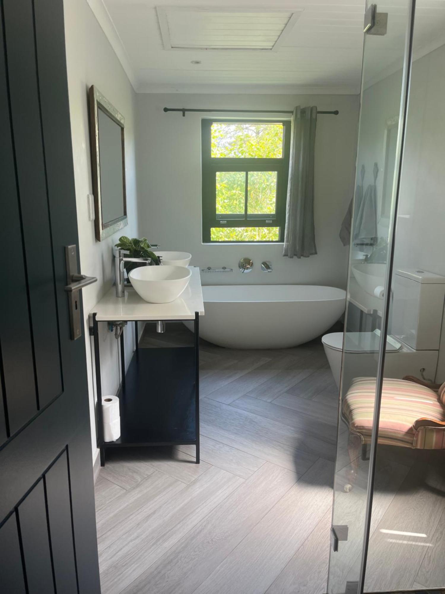 Comfortable Room With Large En Suite Bathroom Franschhoek Luaran gambar